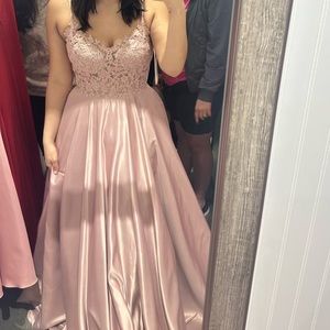 princess pink prom dress <3
